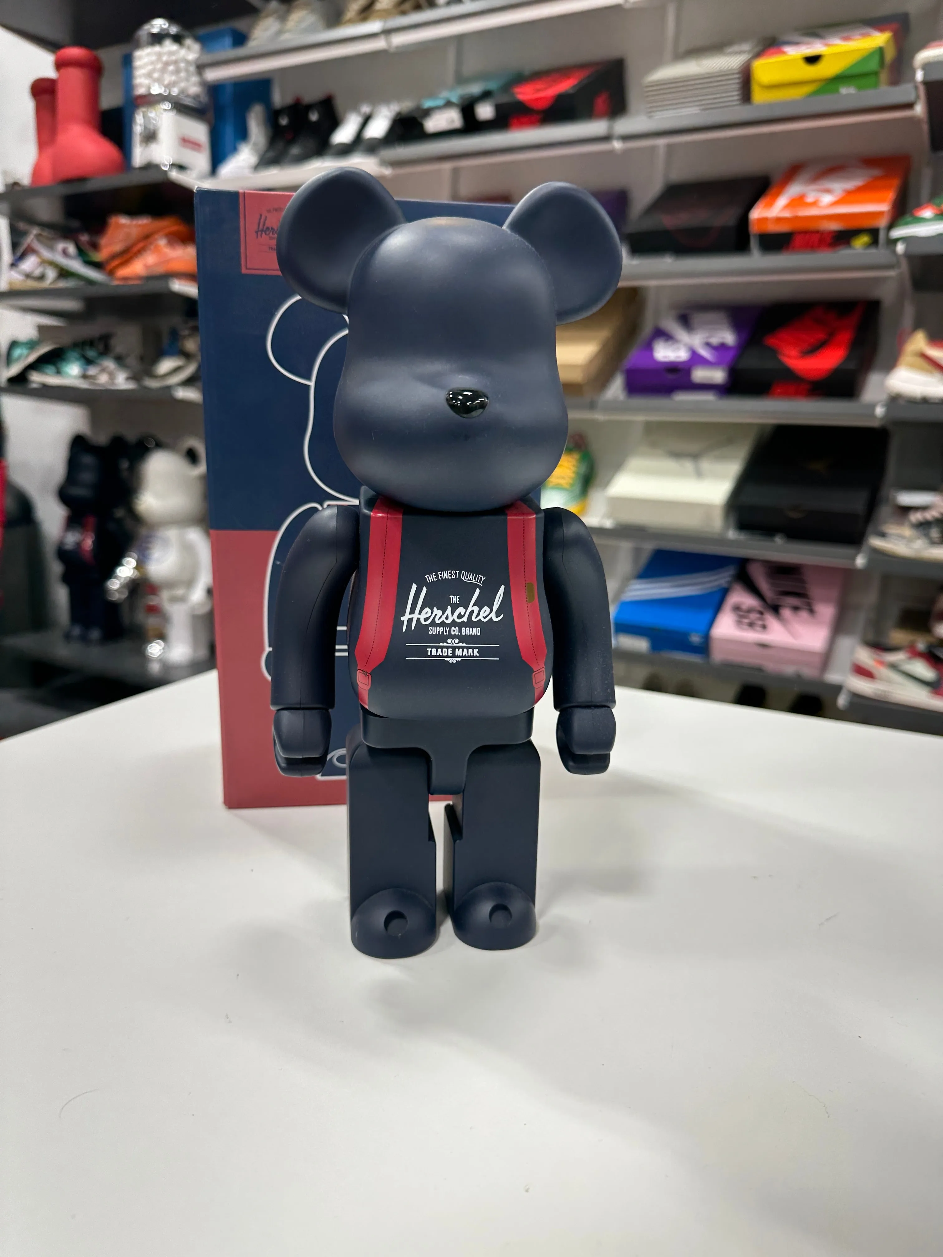 Bearbrick Medicom Herschel Peacoat 400%