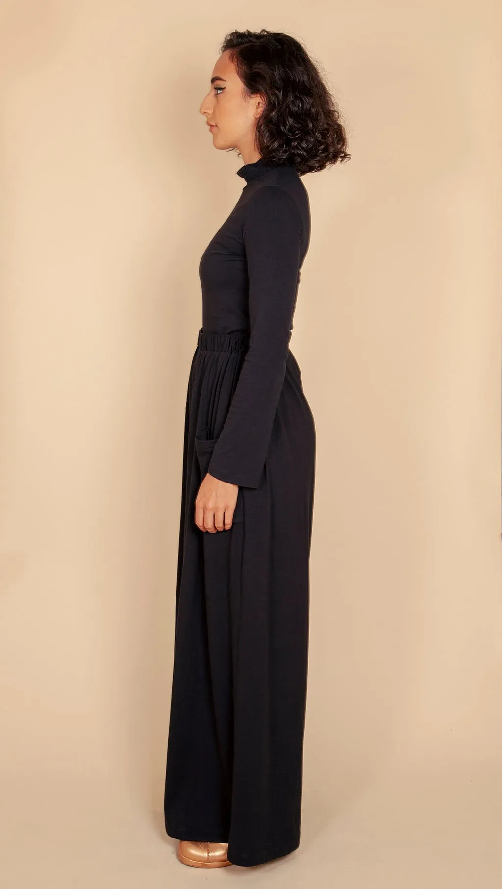 BLACK ORGANIC COTTON SKIVVY