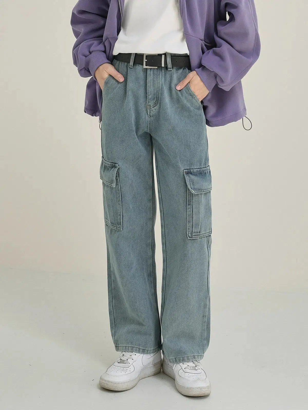Zhou Versatile Cargo Style Jeans